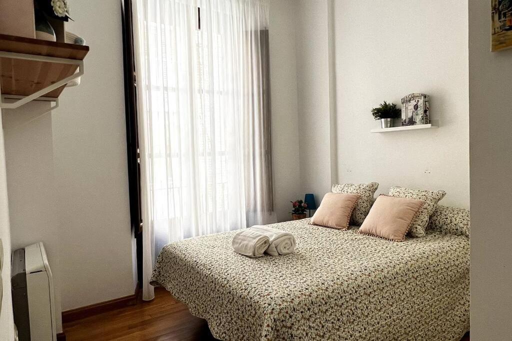 Apartamento Muy Centrico En Granada Bagian luar foto
