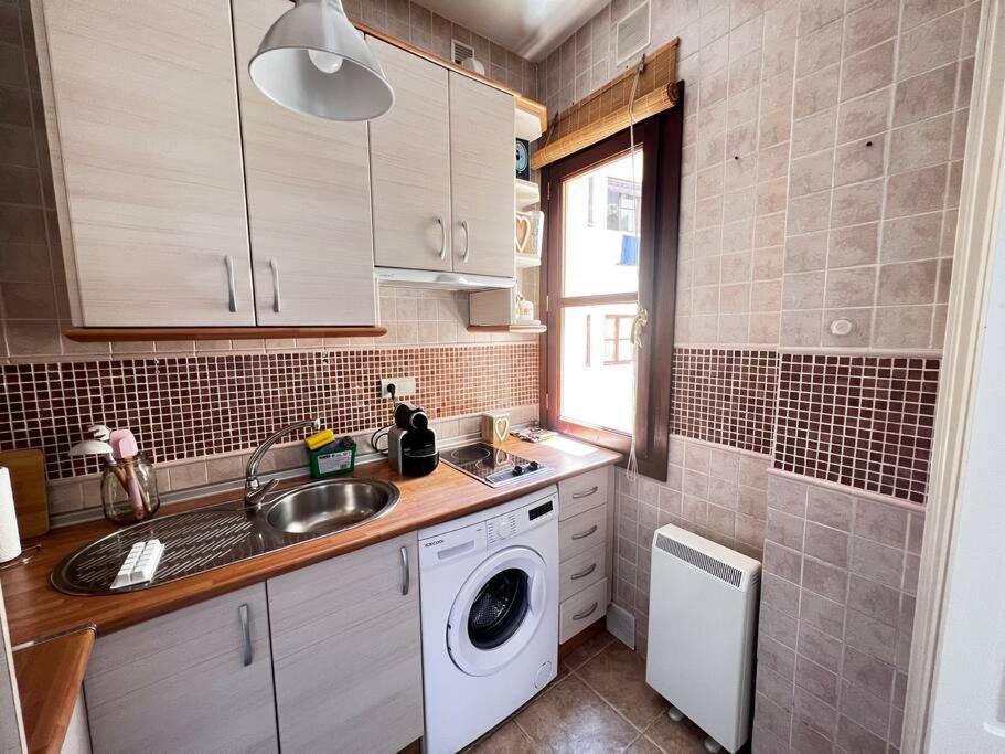 Apartamento Muy Centrico En Granada Bagian luar foto