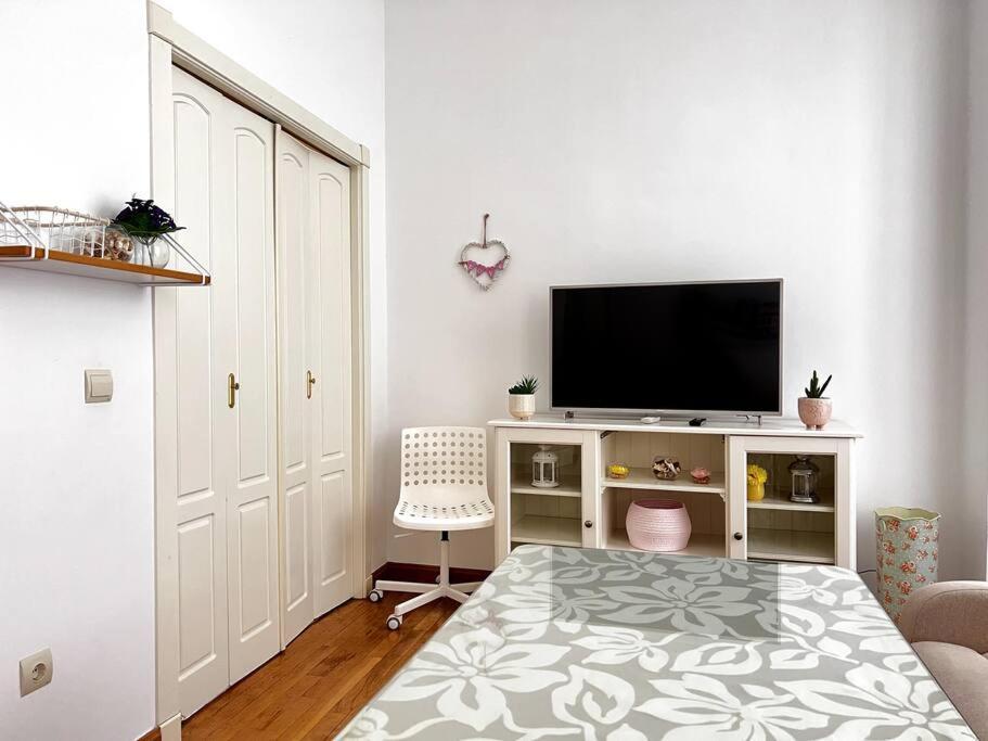 Apartamento Muy Centrico En Granada Bagian luar foto