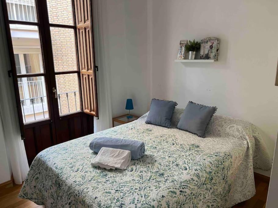 Apartamento Muy Centrico En Granada Bagian luar foto